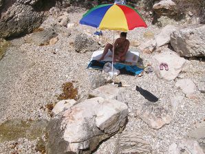 A sports student undressed on the beach and swam naked. Part 2. Thumb 30