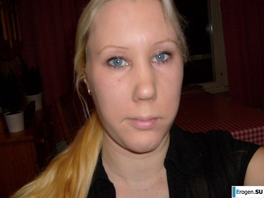 The blonde opened her labia and showed a wet vagina. Photo 10