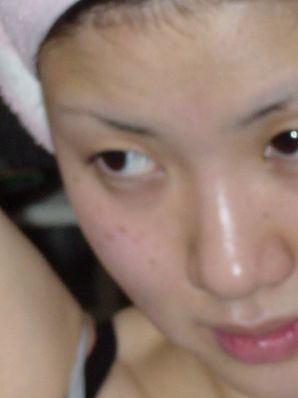 Asian took off her bra and panties and showed her fluffy and boobs. Thumb 19