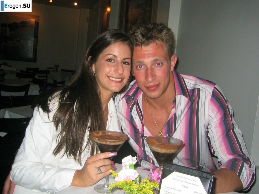 Восточная малышка развлекается со своим парнем голая. Фото 34