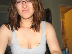 A girl with large breasts poses in clothes and then undresses. Part 2. Thumb 20