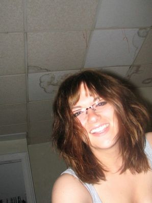 A girl with large breasts poses in clothes and then undresses. Part 2. Thumb 21