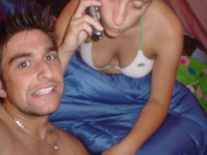 Молодую студентку с татуировками застали спящей после вечеринки. Эскиз 22