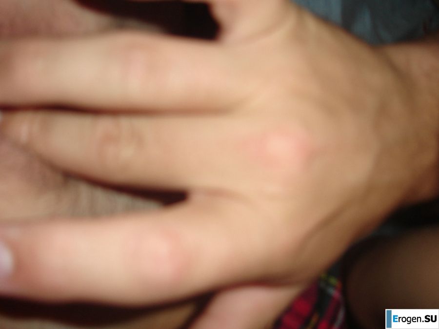 The red-haired girl in the skirt ends from touching the pussy. Photo 28