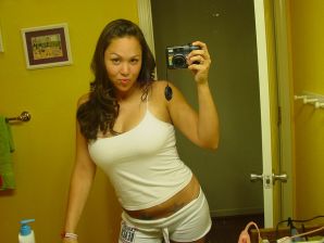 Appetizing Asian loves selfie with naked boobs. Thumb 21