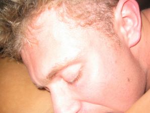 Восточная малышка развлекается со своим парнем голая. Часть 2. Эскиз 12