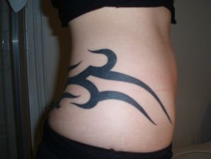 A student with a pierced nipple and tattoos undressed and showed a pussy. Thumb 24