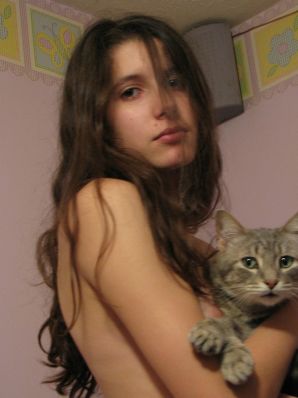 A pretty student is fingering a pussy and showing her labia. Thumb 1