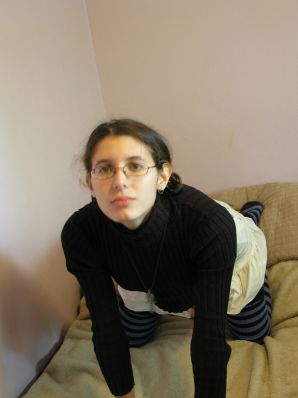 A pretty student is fingering a pussy and showing her labia. Thumb 28