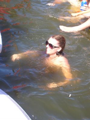 A pretty blonde is exposed in the toilet and spreads her legs in bed. Part 2. Thumb 38