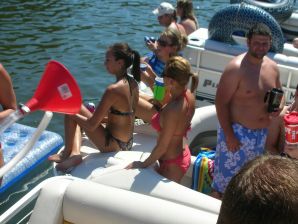 A pretty blonde is exposed in the toilet and spreads her legs in bed. Part 2. Thumb 39