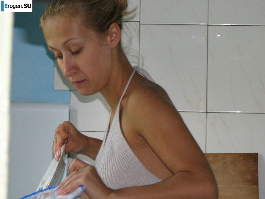 Cute blonde has sex with her boyfriend. Photo 16