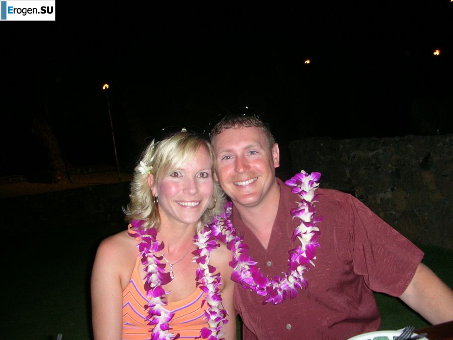 A pretty blonde is laid bare in the toilet and spreads her legs in bed. Part 3. Photo 14