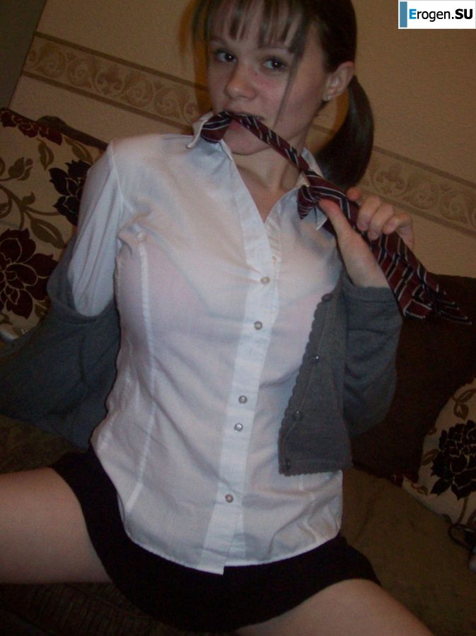 Young mischievous brunette shows elastic breasts and ass. Photo 43