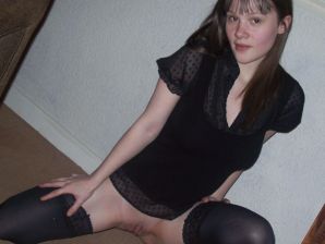 Young mischievous brunette shows elastic breasts and ass. Thumb 17