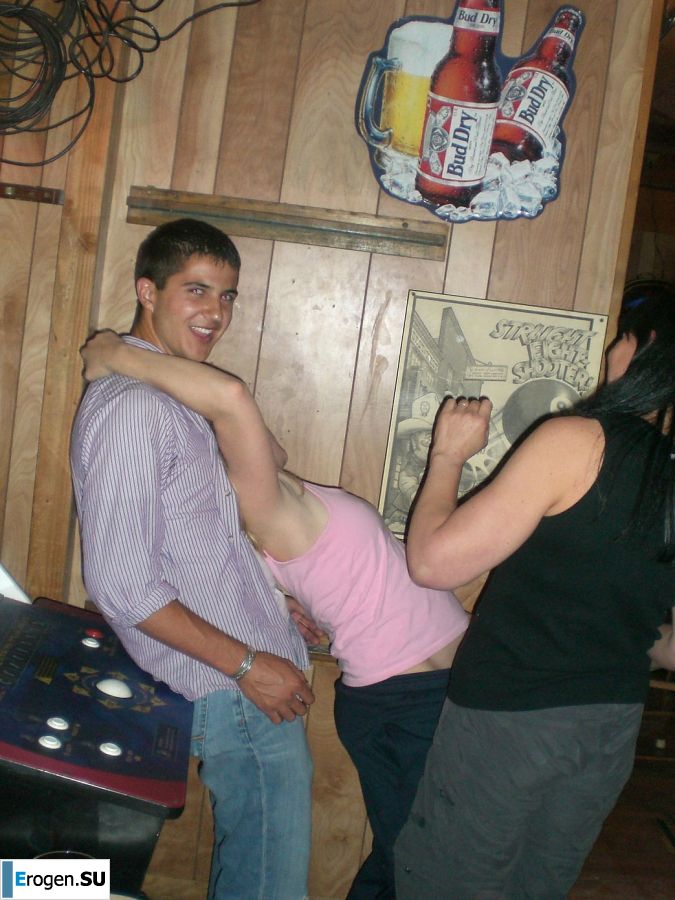 A blonde in pink panties drank and spread her legs in a billiard club. Photo 33