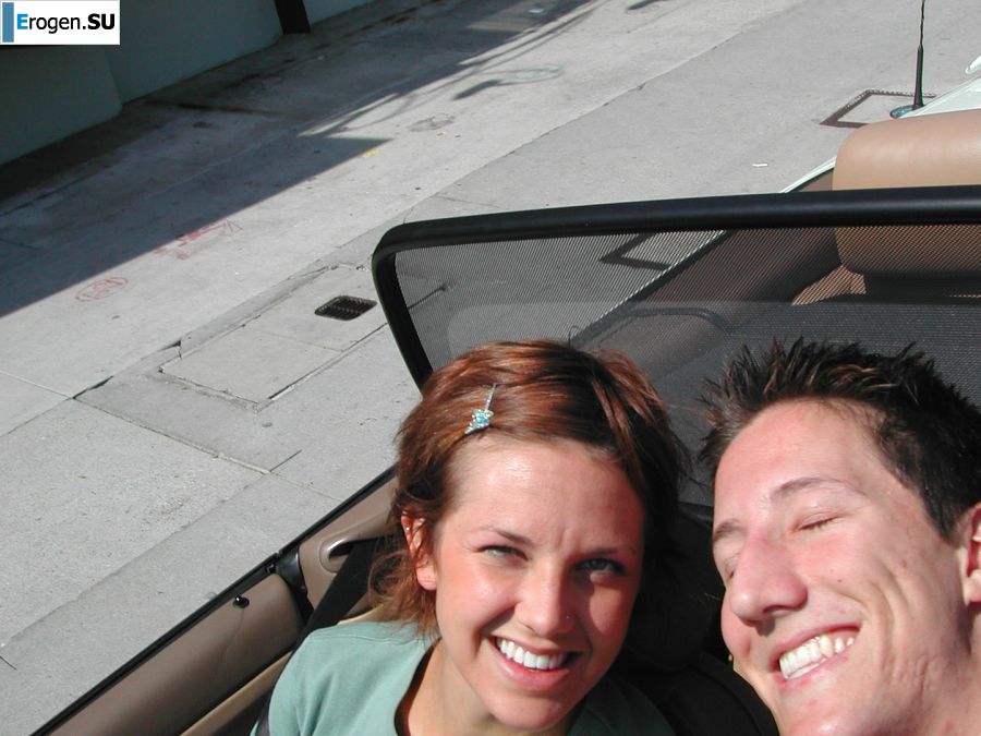 The dancer after work showed an elastic ass. Photo 40