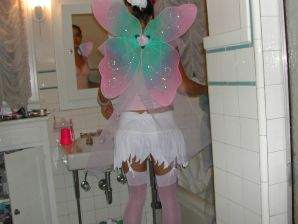 The dancer after work showed an elastic ass. Thumb 7