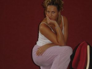 A mature woman changes into a schoolgirl and has sex. Thumb 14