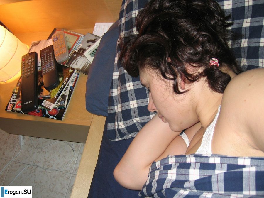 A curly-haired mature beauty is not shy about having sex on camera. Photo 20