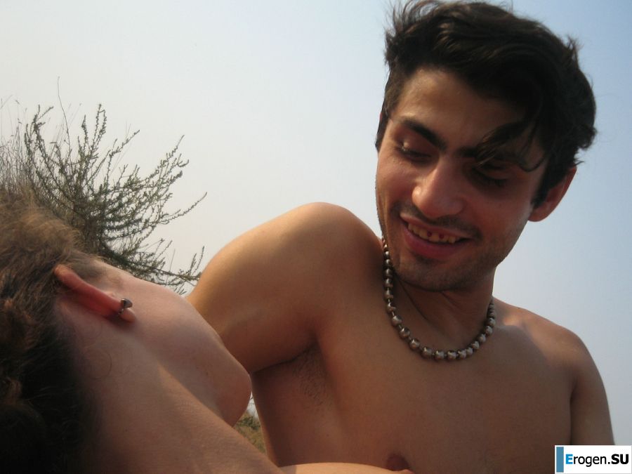 Appetizing chicks of a prostitute arrived on call on Friday night. Photo 24