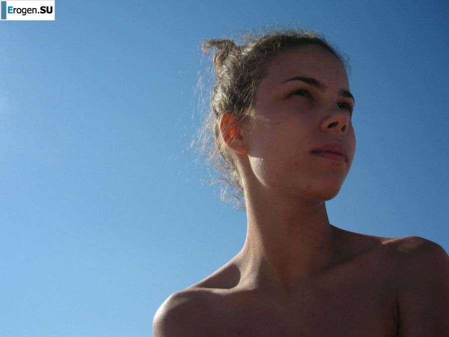 Appetizing chicks of a prostitute arrived on call on Friday night. Photo 35