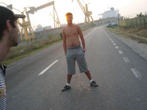 Appetizing chicks of a prostitute arrived on call on Friday night. Thumb 11