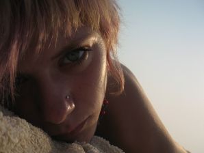 Appetizing chicks of a prostitute arrived on call on Friday night. Thumb 21