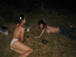 Appetizing chicks of a prostitute arrived on call on Friday night. Thumb 8