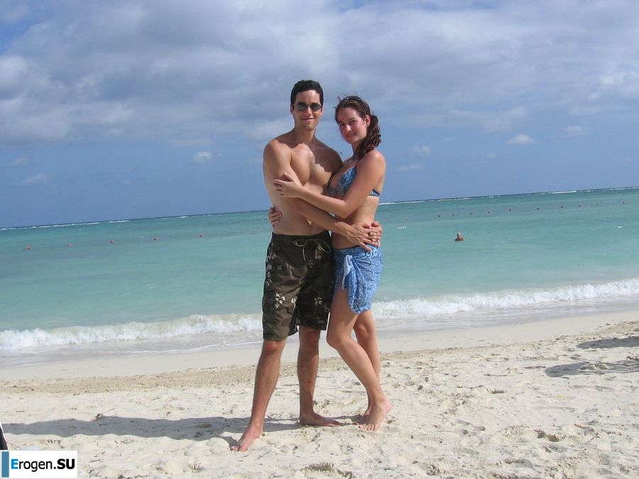 The minx and her boyfriend have sex in front of the camera and are not shy. Photo 29