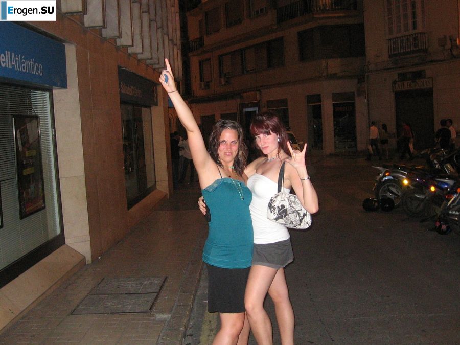 The minx and her boyfriend have sex in front of the camera and are not shy. Photo 52