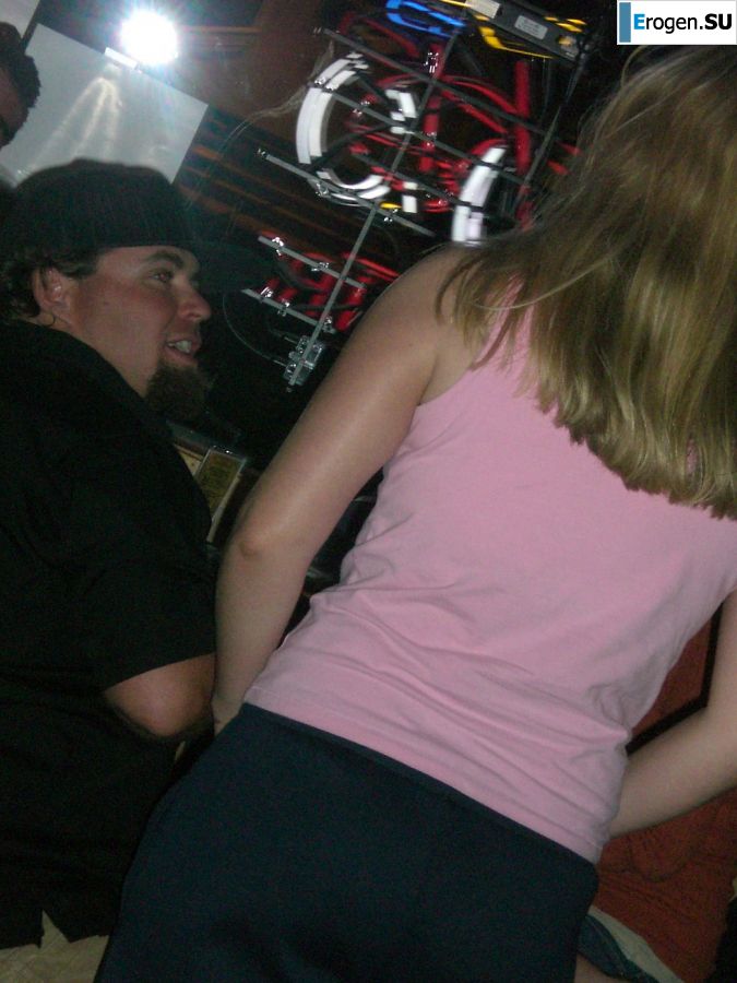 A blonde in pink panties drank and spread her legs in a billiard club. Part 2. Photo 36