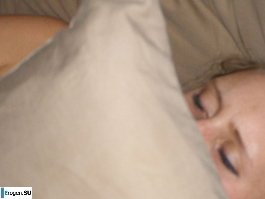 A blonde in pink panties drank and spread her legs in a billiard club. Part 2. Photo 8