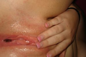 Аппетитная блондинка с пышными бедрами сняла платье. Эскиз 8