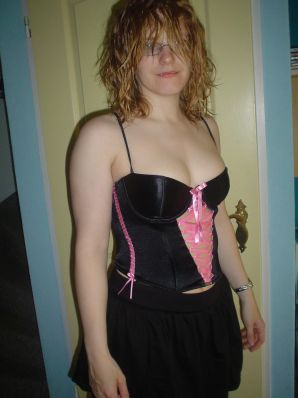 A red-haired student with glasses spread her legs in lace stockings and showed a pussy. Part 2. Thumb 50