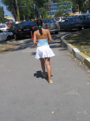 Seductive Latina poses naked on vacation in front of a guy. Part 2. Thumb 17