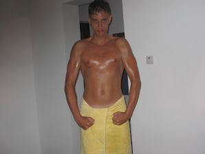 Seductive Latina poses naked on vacation in front of a guy. Part 2. Thumb 35