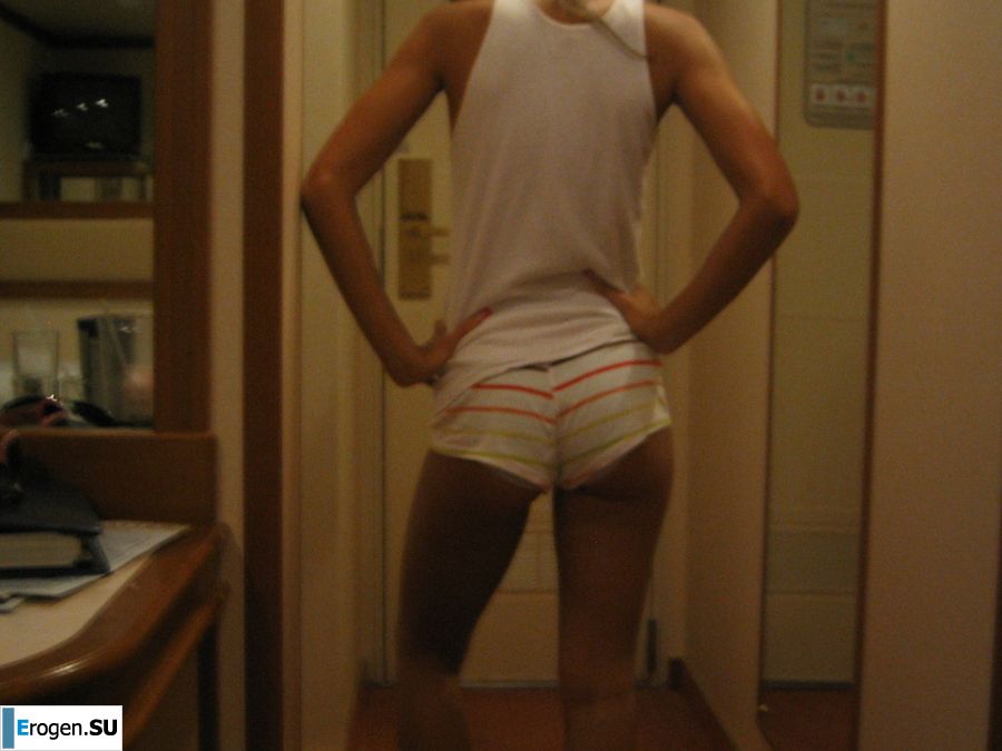 Oriental babe is having fun with her boyfriend naked. Part 3. Photo 30