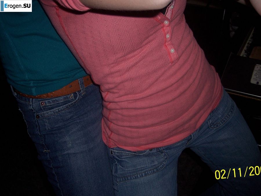 A young girl pleases herself with a finger and a pink vibrator. Photo 25