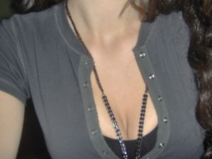 Oriental beauty shows the ass in clothes and without. Thumb 31