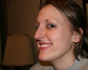 The young wife undressed and showed her fluffy and small tits. Thumb 40