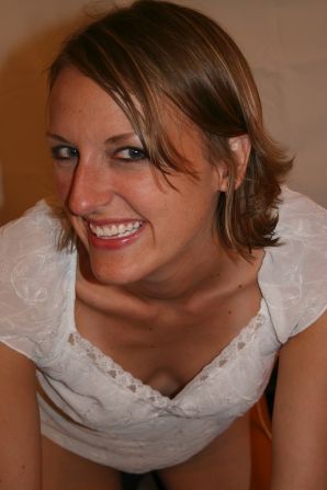 The young wife undressed and showed her fluffy and small tits. Thumb 43