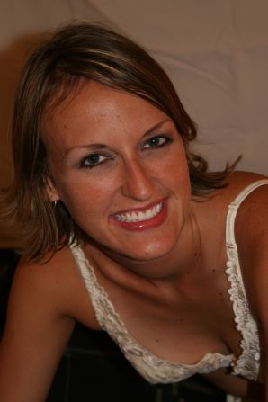 The young wife undressed and showed her fluffy and small tits. Thumb 47