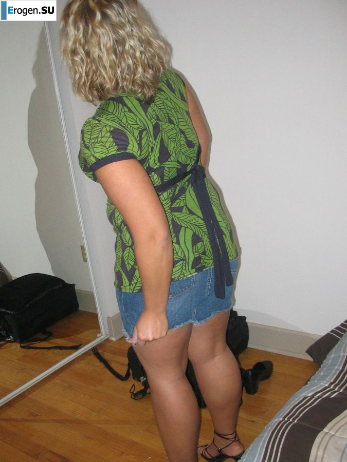 A blonde with curvaceous forms showed a peasant boobs and not only. Part 3. Photo 16