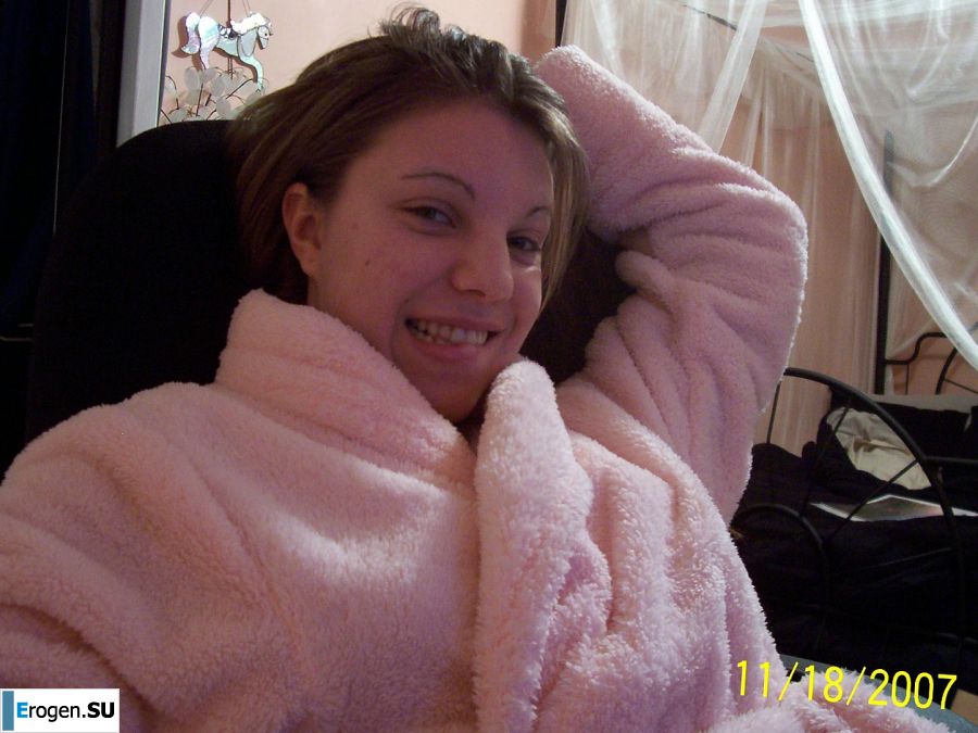 Passionate minx dances striptease in nature with a snake. Photo 40