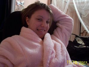 Passionate minx dances striptease in nature with a snake. Thumb 40