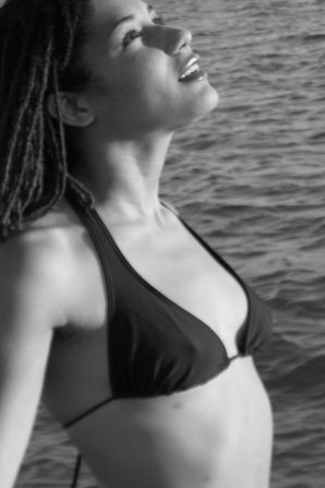 Sexy mulatto with neat breasts bared her ass. Thumb 17