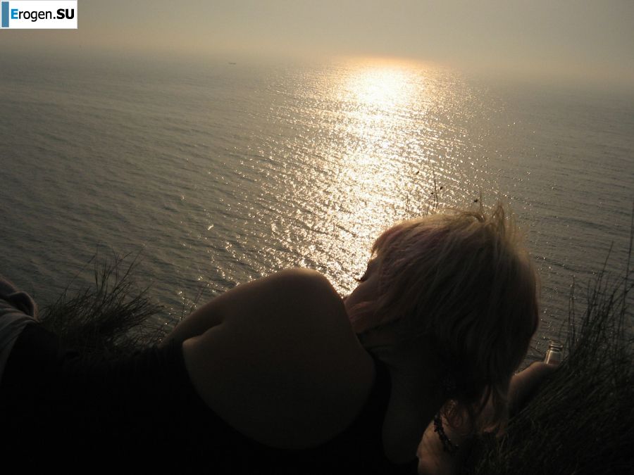 Appetizing chicks of a prostitute arrived on call on Friday night. Part 4. Photo 14