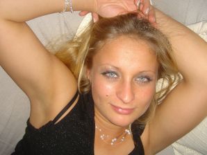 Cute blonde in pink panties showed tight boobs. Part 4. Thumb 11