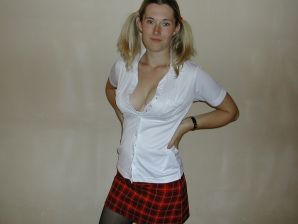 A blonde with a thin waist poses in front of her husband in the car and at home. Part 3. Thumb 27